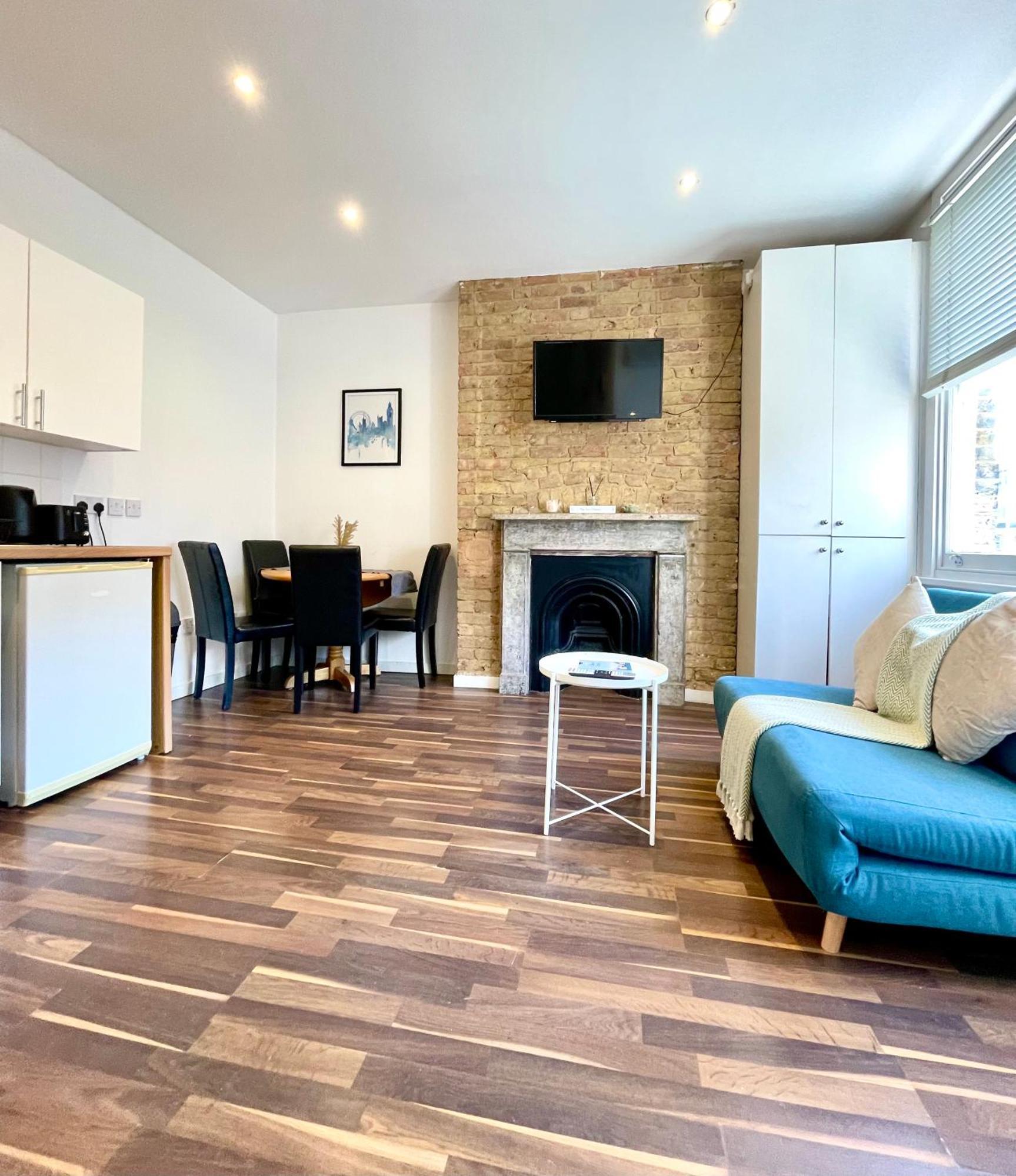 לונדון A Fantastic One Double Bedroom Flat מראה חיצוני תמונה